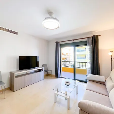 In San Pedro De Alcantara-marbella With Private Parking Apartment *