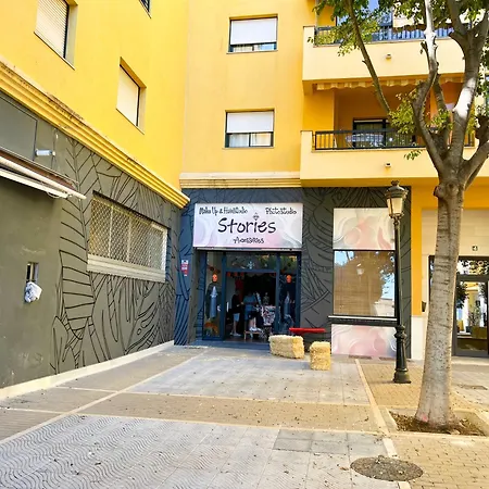 In San Pedro De Alcantara-marbella With Private Parking Apartment